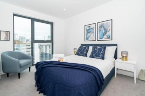 Elegant 1 Bedroom Stylish Apartment - City Centre - TOP FLOOR VIEWS -
